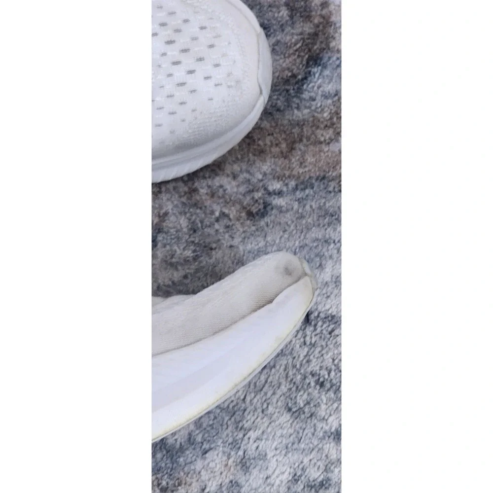 Hoka Women's One One Mach 6 White Oyster Running Shoes Size 8B 1164033 WWH